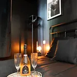 Them'apparts Sainte Croix Apartment Bordeaux