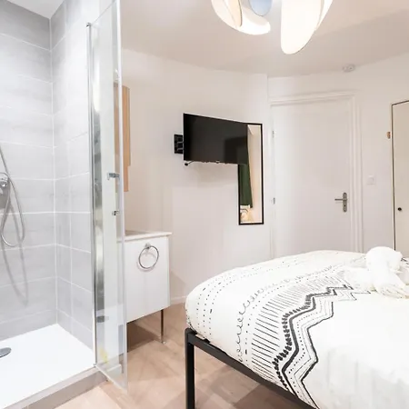 Them'apparts Sainte Croix