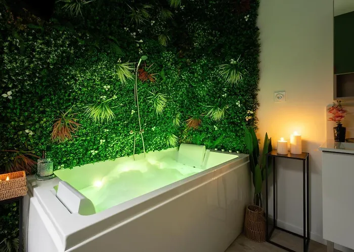 Them'apparts Sainte Croix *